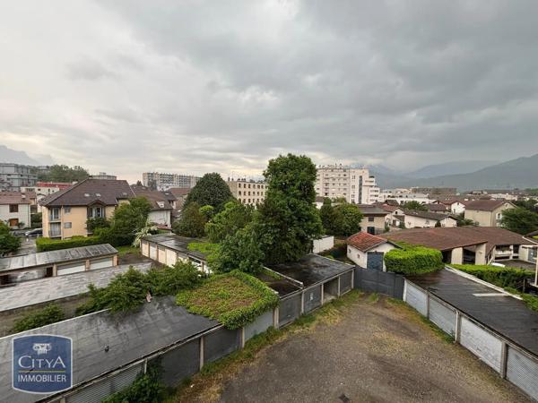 Appartement à louer 3 pièces 57.61m² Grenoble (38000)