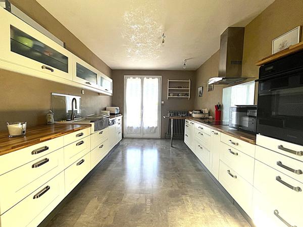 Maison de 220 m² Cellettes