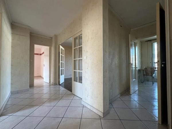 Appartement à louer à Chambéry (73000)