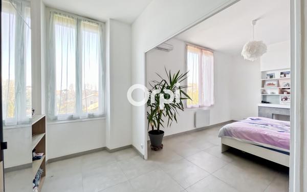 Maison à vendre    5 pièces • 124,70 m2 Marseille 12