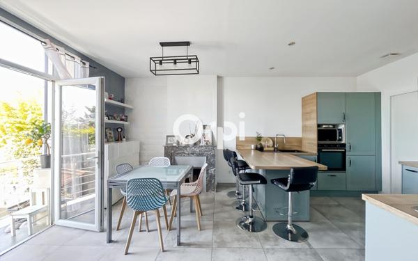 Maison à vendre    5 pièces • 124,70 m2 Marseille 12