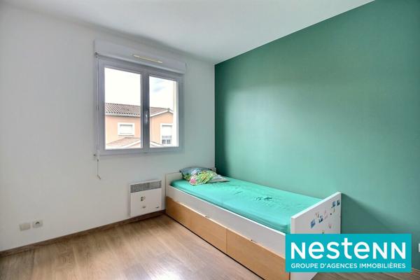 Maison familiale lumineuse avec jardin , 4 chambres, place de parking, garage 69330 MEYZIEU