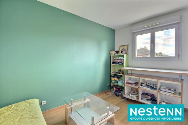 Maison familiale lumineuse avec jardin , 4 chambres, place de parking, garage 69330 MEYZIEU