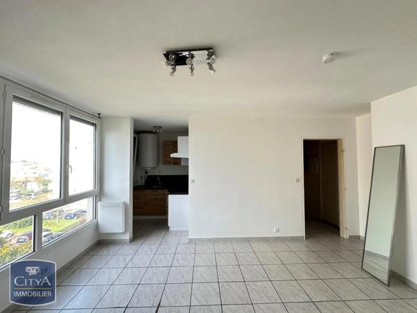 Appartement à louer 1 pièce 27.53m² Péronnas (01960)