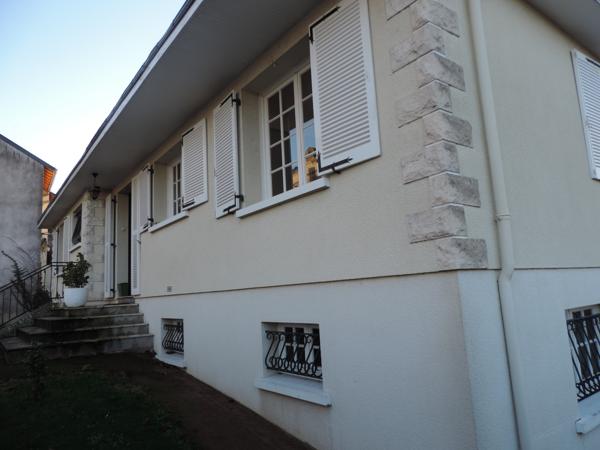 Thouars (79100) ref 23568 THOUARS Centre ville proche commerces maison 4 chambres de 115m² sur 418m² de terrain