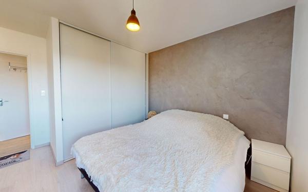 Appartement à vendre    3 pièces • 67,89 m2 Onet-le-Château