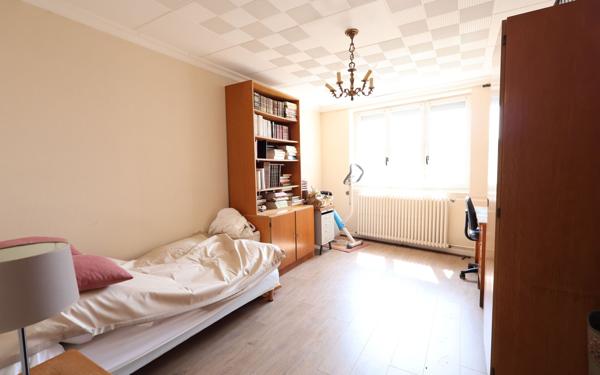 Maison à vendre    4 pièces •  Neyron