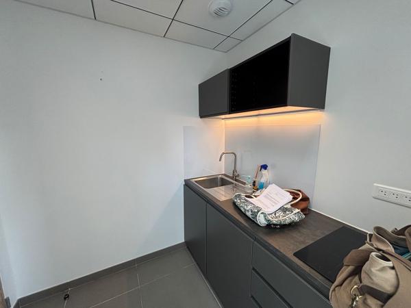 A LOUER - BUREAUX - CHANTILLY