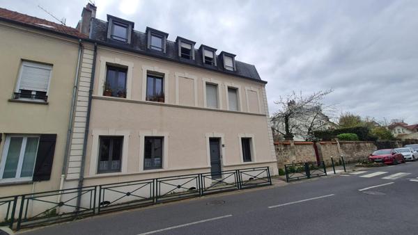 Immeuble Pontoise 11 pièces - 201,91m²