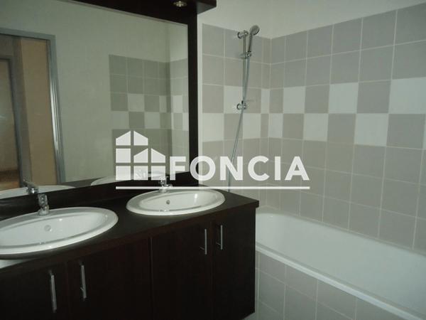 Location Appartement 4 pièces 74.64 m² - 7 IMPASSE D'OSSAU Lons 64140
