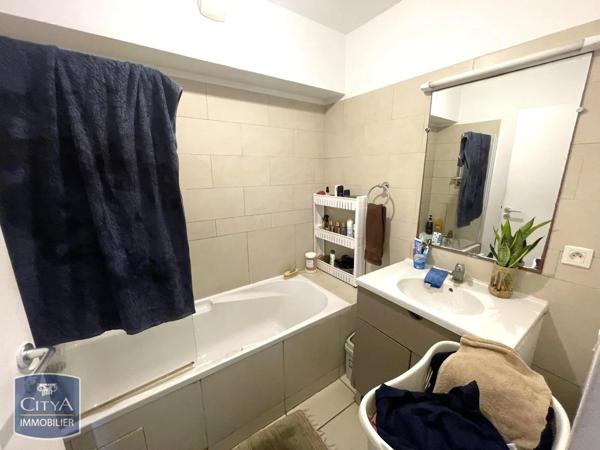 Appartement à vendre 3 pièces 67m² Saint-Paul (97460)