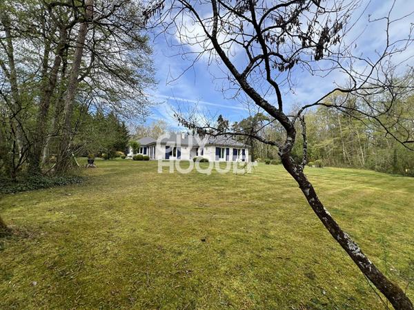 Maison 1 heure de FONTAINEBLEAU  9 pièce(s) 195 m2