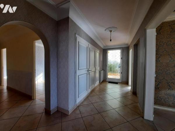 CHALLANS - Proche centre ville et établissements scolaire