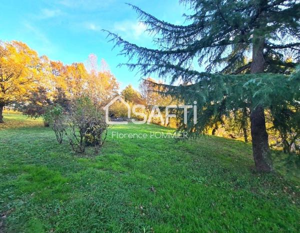 Maison plain pied sur 8000 M² de terrain