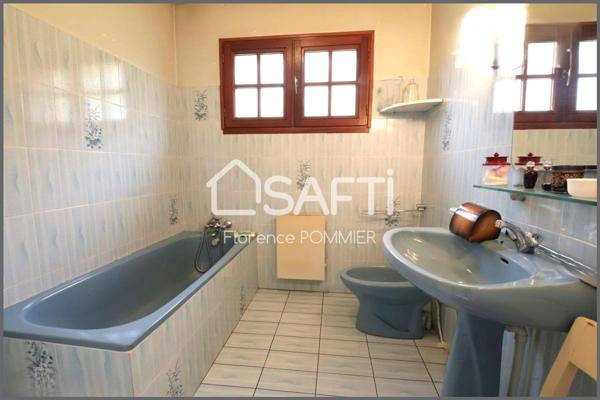 Maison plain pied sur 8000 M² de terrain