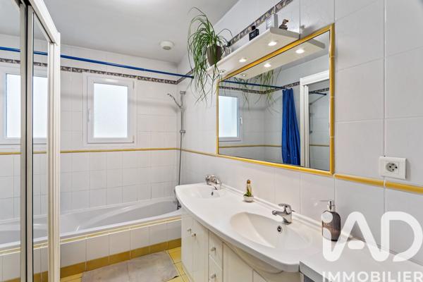 Maison à vendre 5 pièces 120 m² Saint-Sébastien-sur-Loire