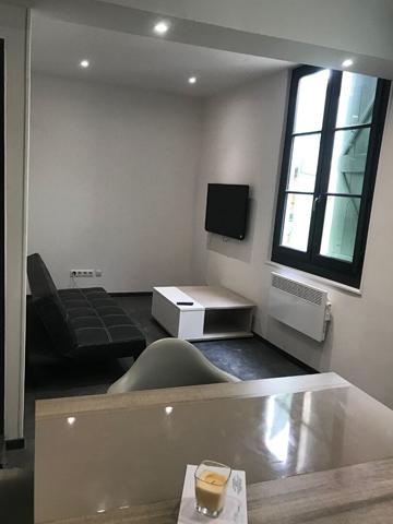 APPARTEMENT RENOVE - CENTRE HISTORIQUE Figeac