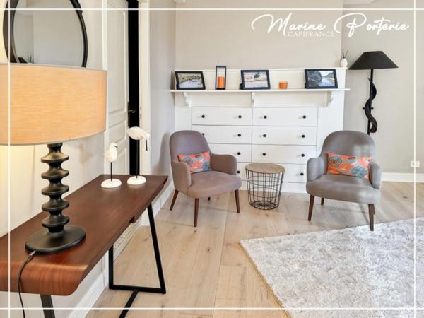 Propriété de charme en pierre – volumes exceptionnels – piscine – vue dégagée – proche Auch