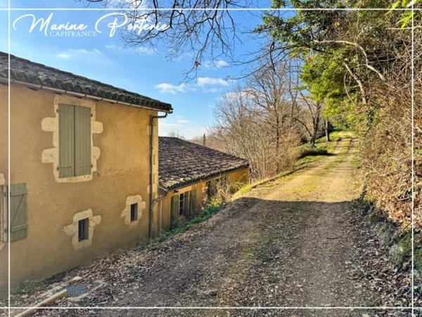 Propriété de charme en pierre – volumes exceptionnels – piscine – vue dégagée – proche Auch