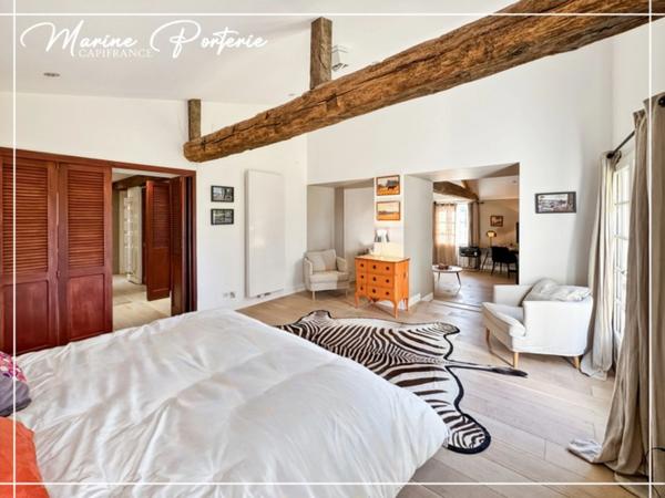 Propriété de charme en pierre – volumes exceptionnels – piscine – vue dégagée – proche Auch