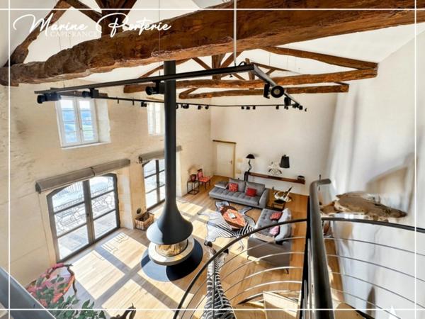 Propriété de charme en pierre – volumes exceptionnels – piscine – vue dégagée – proche Auch