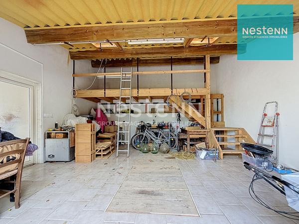 SIGEAN - BERGERIE RÉNOVÉE DE 190 M2 AVEC ATELIER et GARAGE
