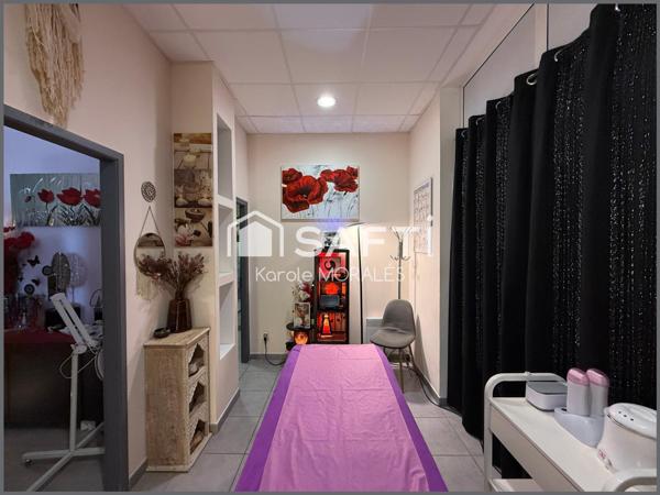 SALEILLES (66),  JOLI FOND DE COMMERCE AVEC BELLE ACTIVITE, TRES BIEN SITUE, PARKINGS