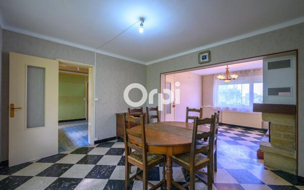 Maison à vendre    7 pièces •  Saint-Amand-les-Eaux