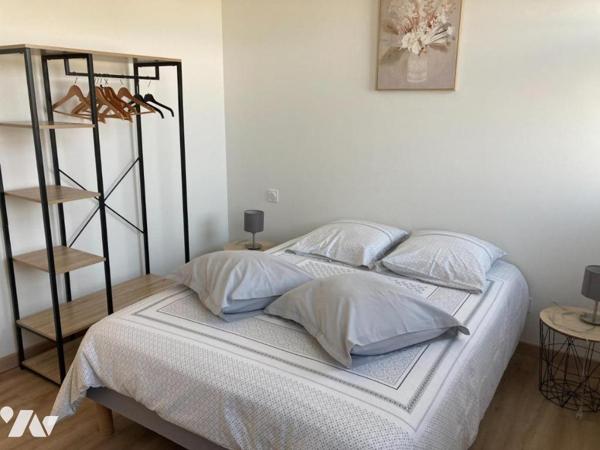 Meximieux - Bien rare et Atypique