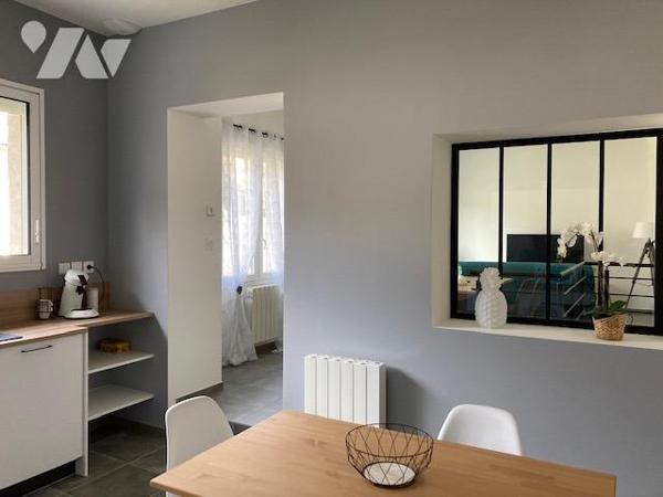 Meximieux - Bien rare et Atypique