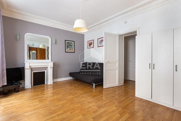 Appartement Courbevoie 1 pièce(s) 25 m2