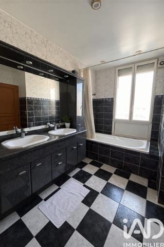 Maison à vendre 6 pièces 185 m² Bagneux