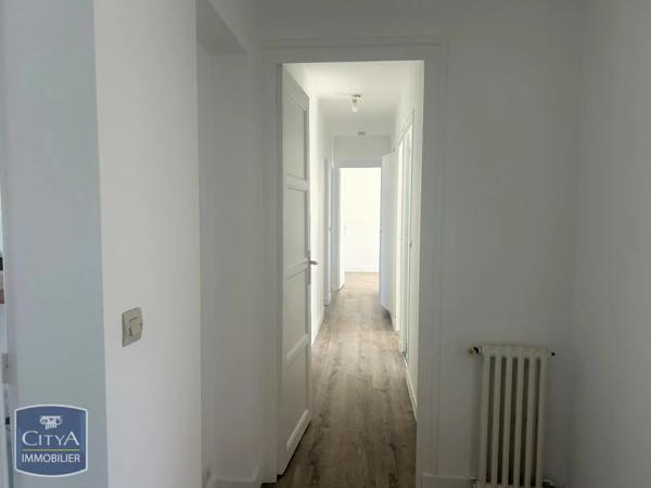 Appartement à louer 5 pièces 104.97m² Nantes (44000)