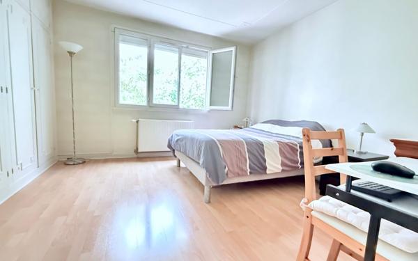 Appartement à vendre    3 pièces • 77,51 m2 Villiers-sur-Marne