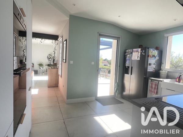 Maison à vendre 6 pièces 123 m² Pouzauges