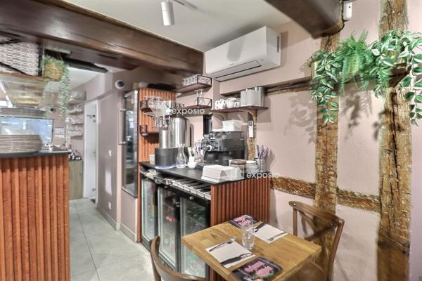 A VENDRE: Fonds de commerce STRASBOURG, restaurant Italien de 79m2 avec terrasse