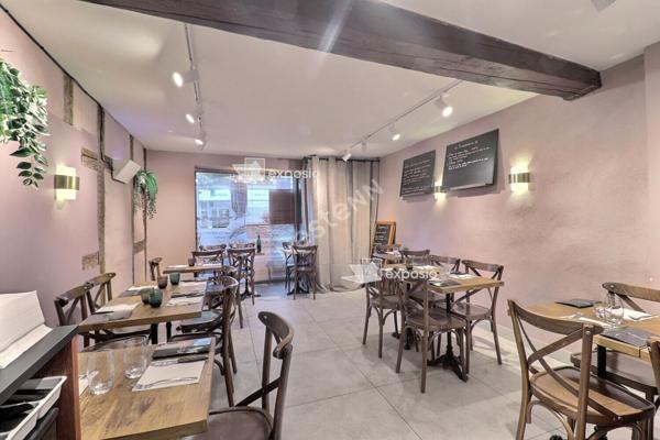 A VENDRE: Fonds de commerce STRASBOURG, restaurant Italien de 79m2 avec terrasse