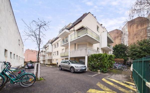 Appartement à vendre    1 pièce • 32 m2 Strasbourg