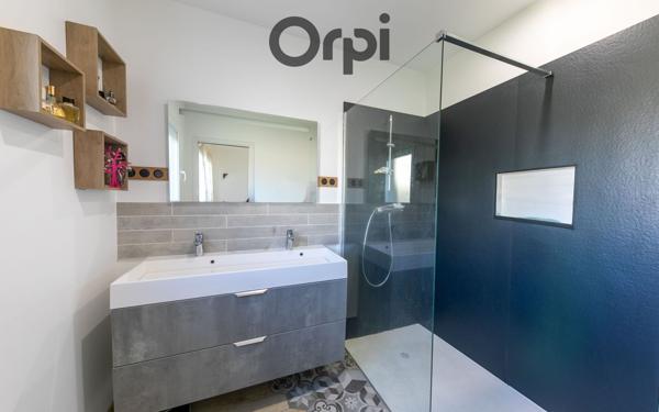 Maison à vendre    4 pièces • 133 m2 Le Soler