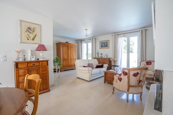 Maison Maison Saint Medard En Jalles 6 pièce(s) 137.22m2 137.22 m²