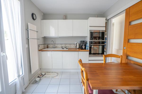 Maison Maison Saint Medard En Jalles 6 pièce(s) 137.22m2 137.22 m²