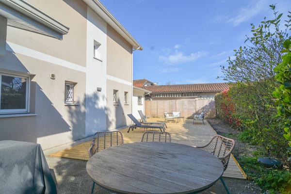Maison Maison Familiale de 2013 - Quartier calme et résidentiel de "Gajac" - Saint Medard En Jalles 5 pièce(s) 99.37 m²