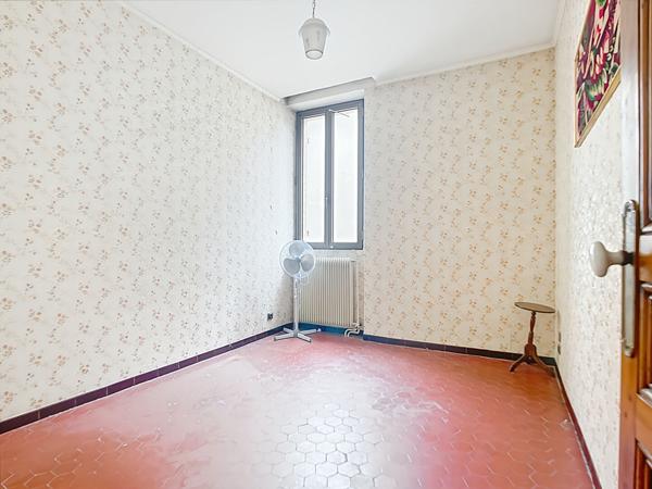 À Vendre Charmante Maison Familiale de 192 m² Secteur Sainte-Marguerite 13009 Marseille