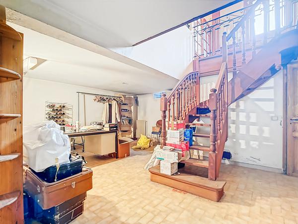 À Vendre Charmante Maison Familiale de 192 m² Secteur Sainte-Marguerite 13009 Marseille