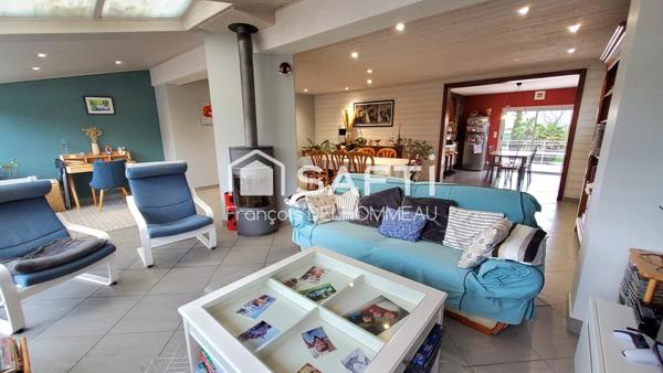 Maison de famille, 5 chambres, piscine, grand terrain