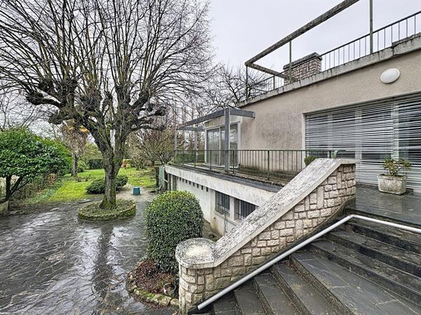 Maison spacieuse à vendre à Longue Jumelles