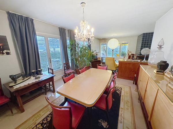 Maison spacieuse à vendre à Longue Jumelles