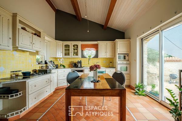 Maison de charme ouverte sur l’horizon