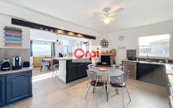 Maison à vendre    8 pièces •  Porto-Vecchio