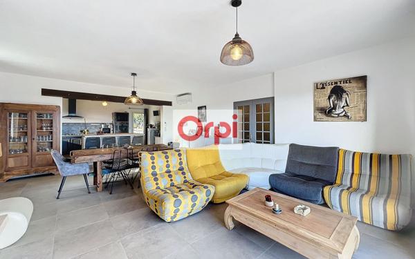 Maison à vendre    8 pièces •  Porto-Vecchio